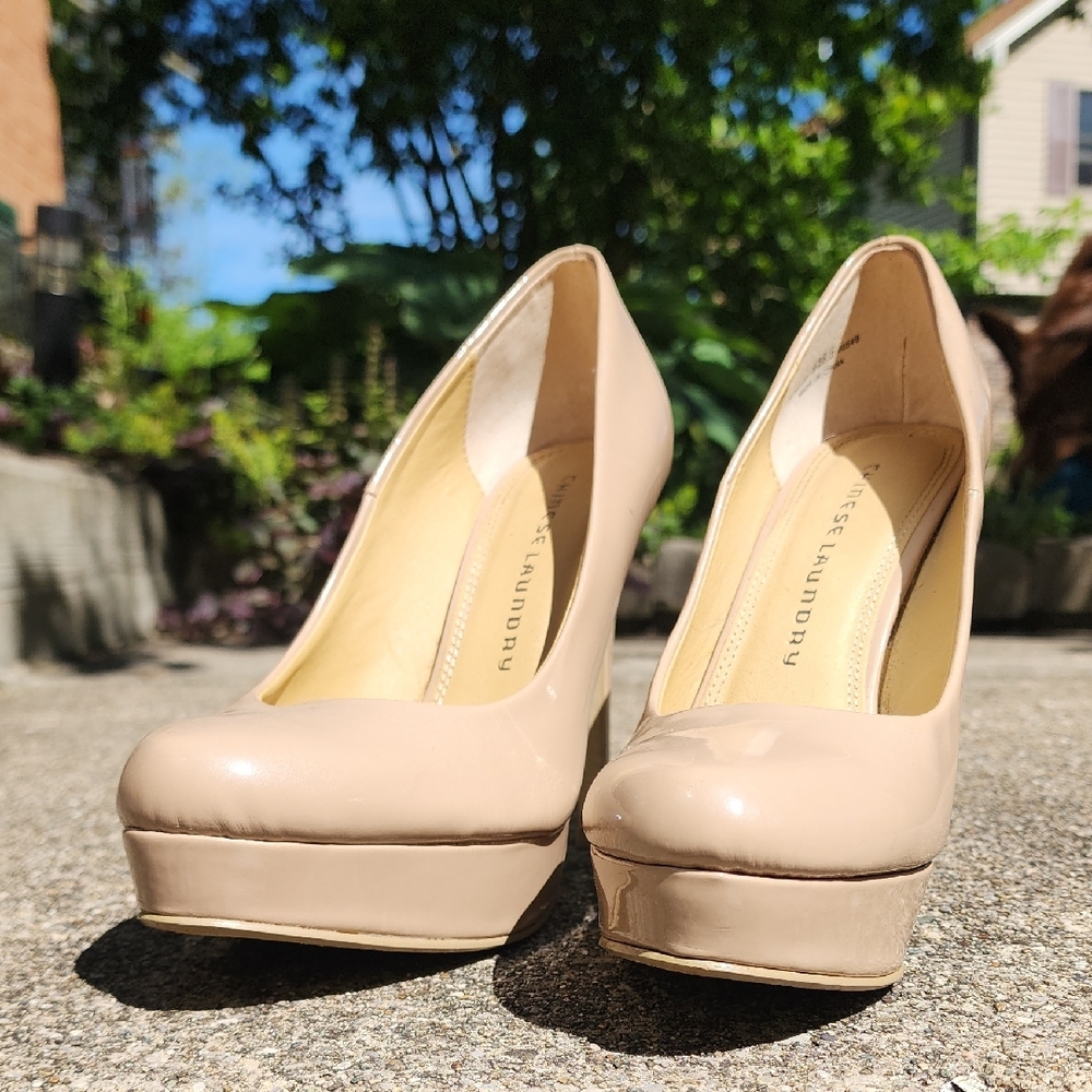 Chinese Laundry Tan Platform Heels Rounded Toe
